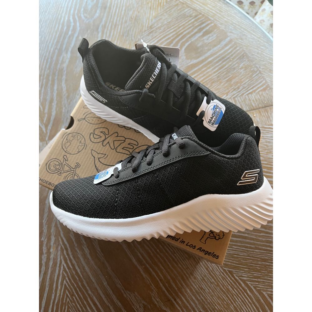 NEW Skechers Boys Bounder Karonik Athletic Sneaker Washable‎ Black size 2